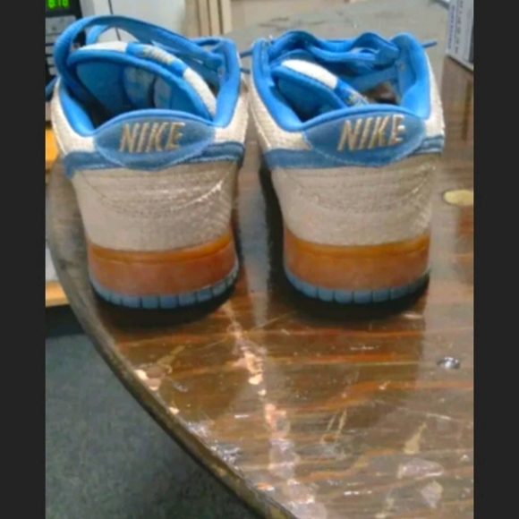 Shoes - Picture 1 of 3